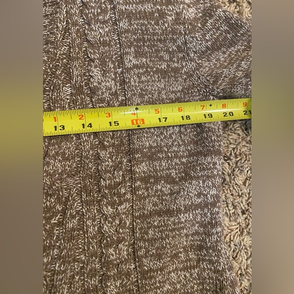 Women’s Style & Co Button Front Cozy Sweater, Size Large - Picture 4 of 5